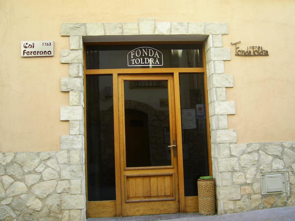 Fonda Toldra Hotel Ulldemolins Exterior photo
